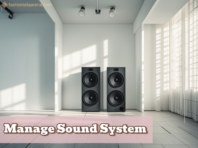 Sound Speakers in blank room